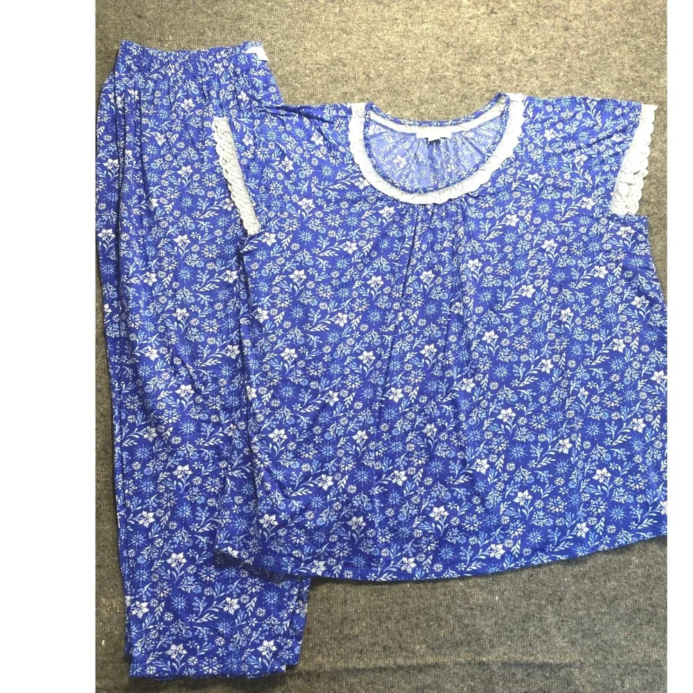 Dreams & Co Blue Floral Lace Trim Pajama Set Plus Size 3X 30/32 Short Sleeve PJ